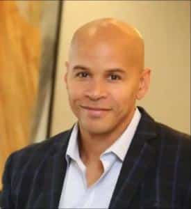 Board-certified spine surgeon & regenerative medicine expert, Dr. Stefano Sinicropi, MD.